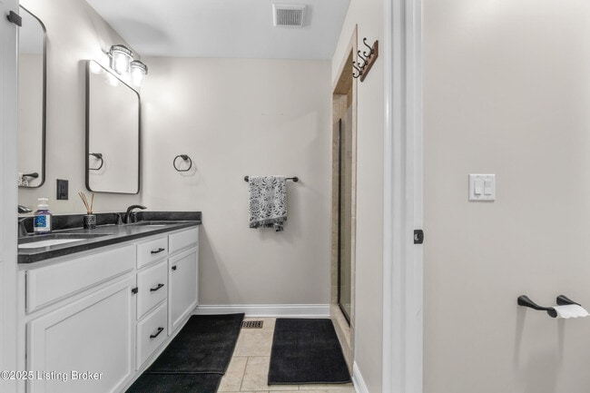Building Photo - 3124 Timberlake Ct