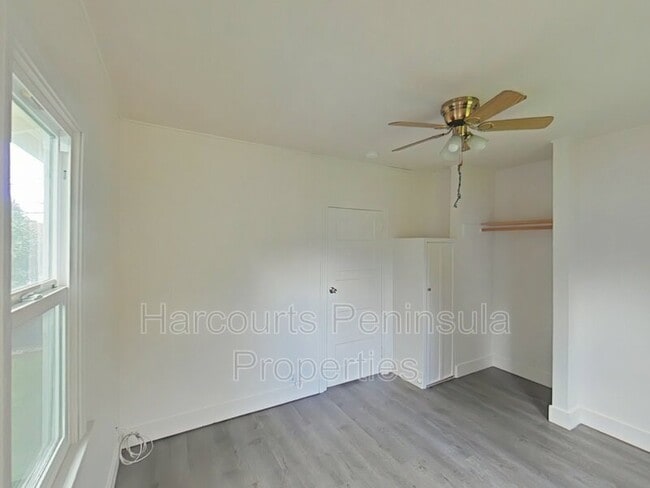 Building Photo - 1321 Elizabeth Ave