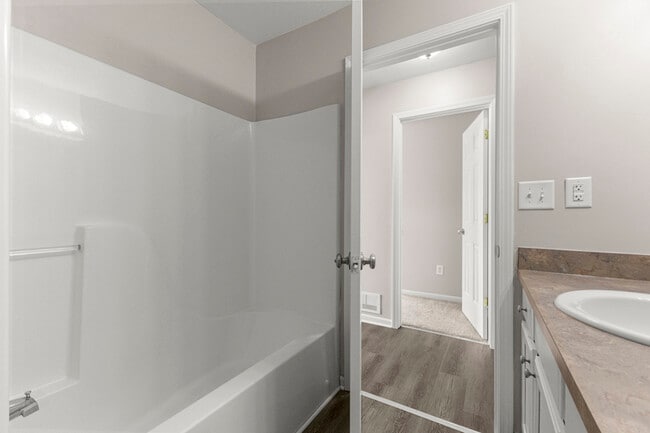 Building Photo - 13017 Turnberry Ct
