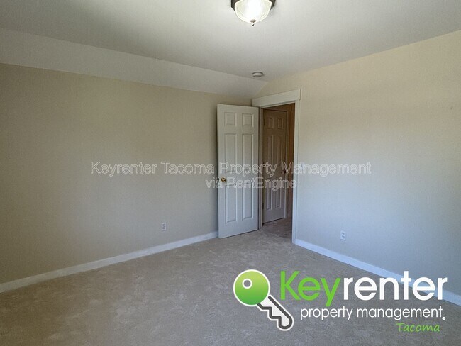 Building Photo - 4515 66th Ave Ct W