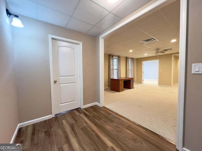 Building Photo - 8008 Revere Dr