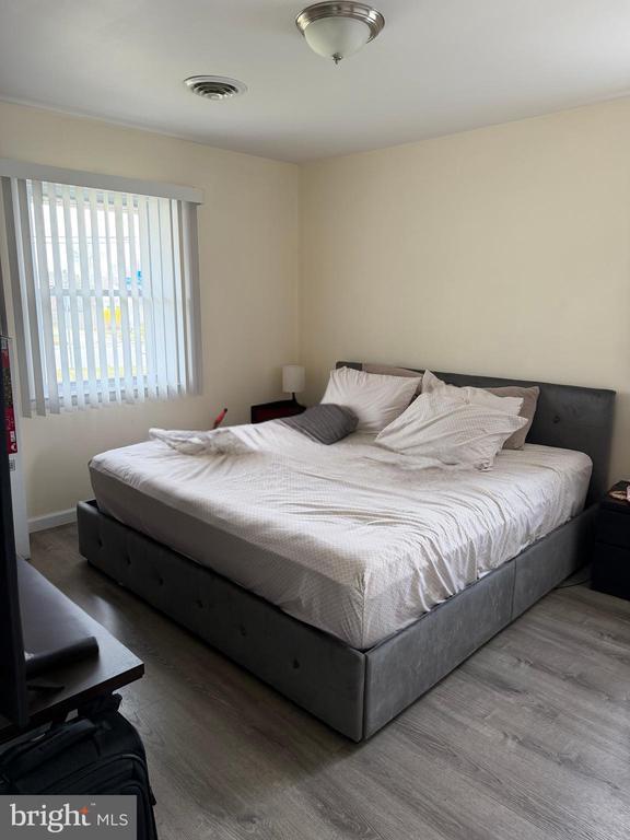 Building Photo - 7608 Heritage Dr