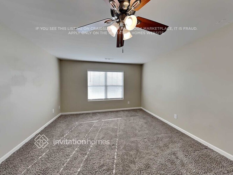 Building Photo - 956 Lilfield Ln
