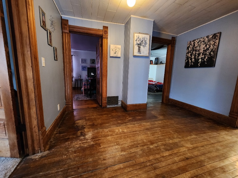 Building Photo - 410 S Parker Dr