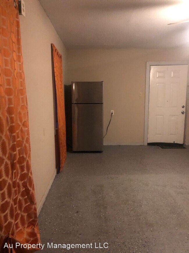 Building Photo - 1 br, 1 bath House - 2603 S TYLER ST REAR