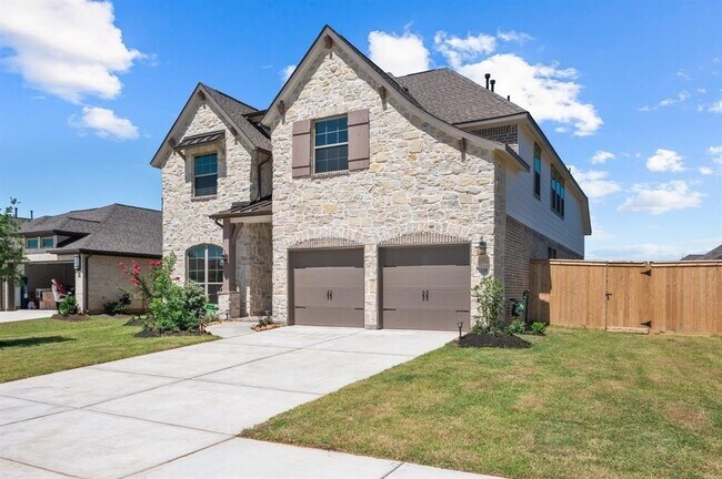 Building Photo - 2118 Germander Ln