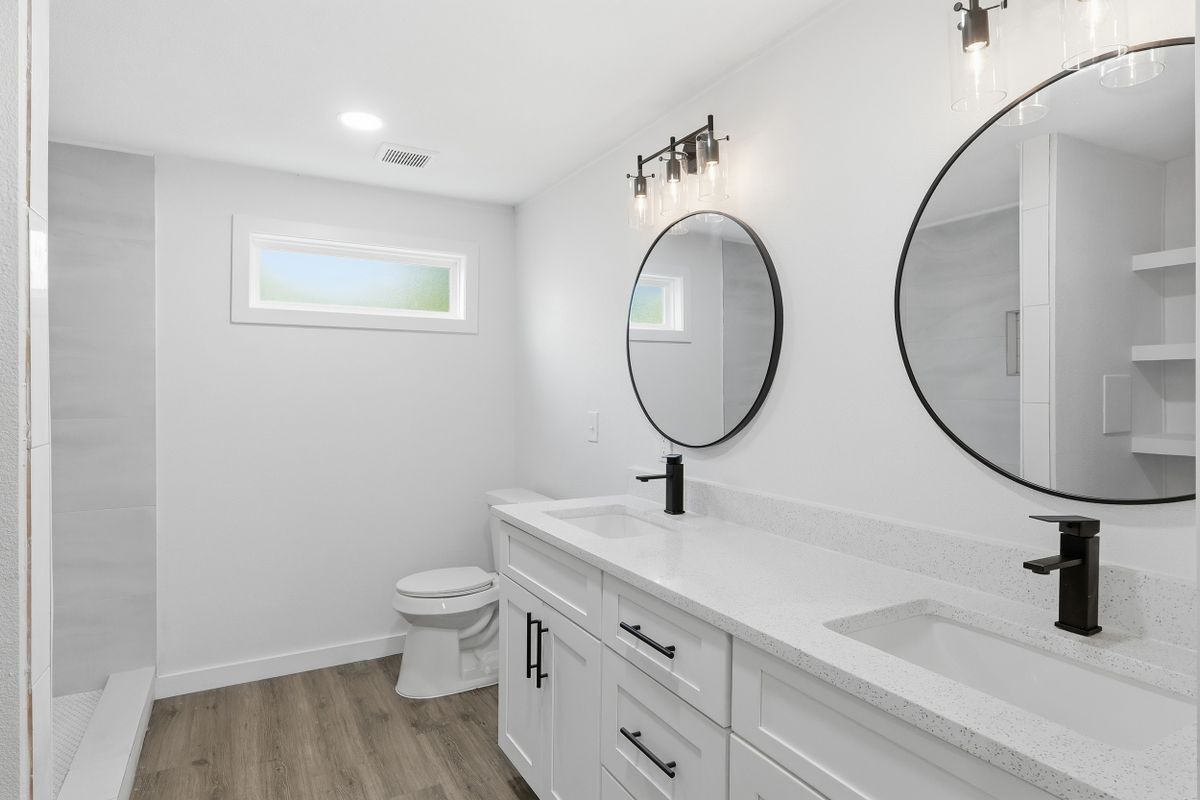 Building Photo - 19856 Old Hwy 105 E