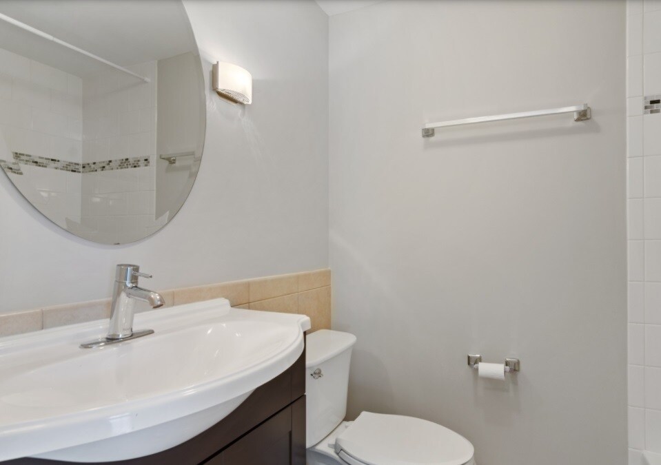 1st Floor Bath - 901 Waukegan Rd
