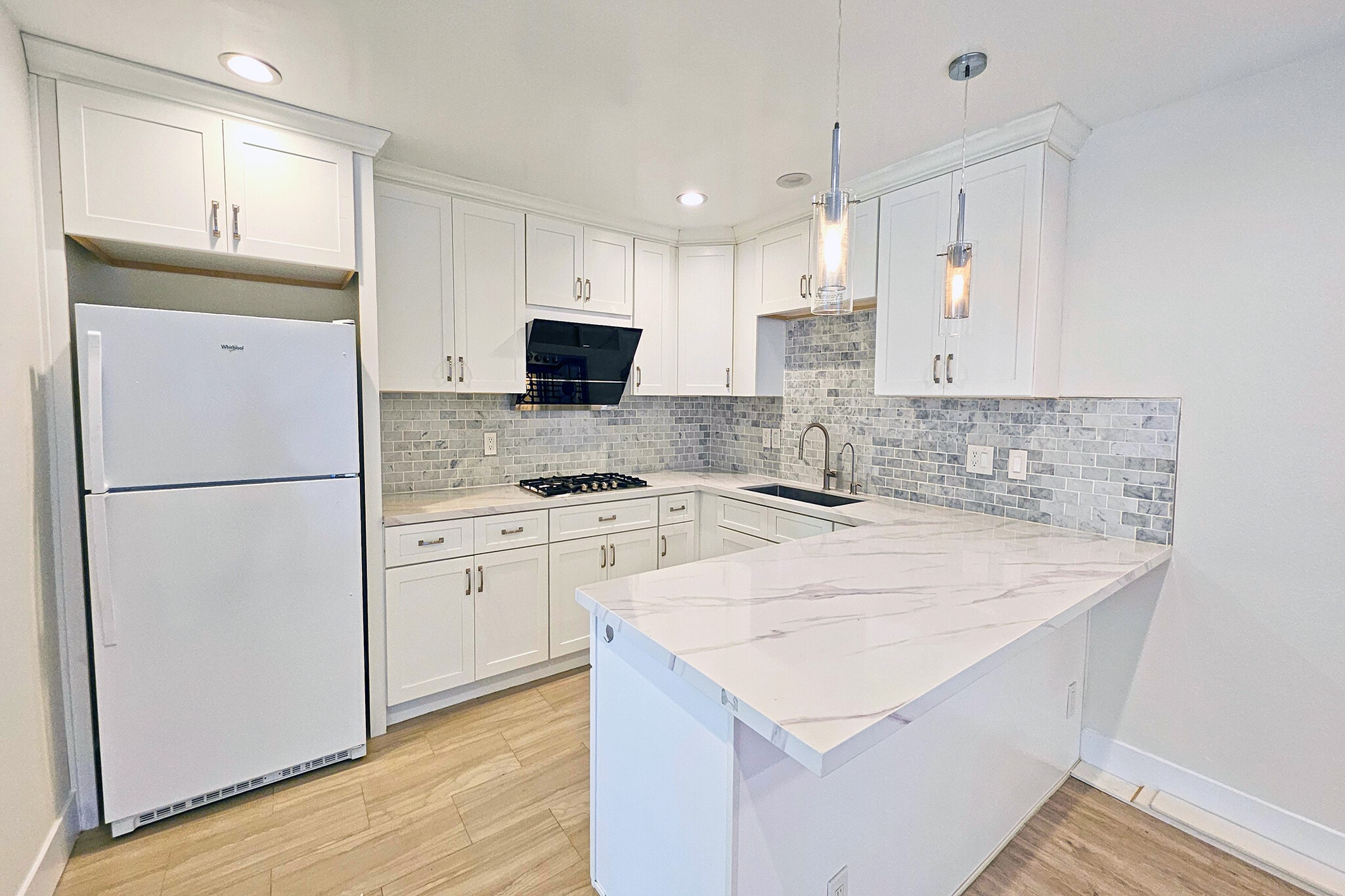 Building Photo - 126 Casuda Canyon Dr