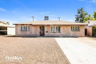 Building Photo - 7427 E McKinley St