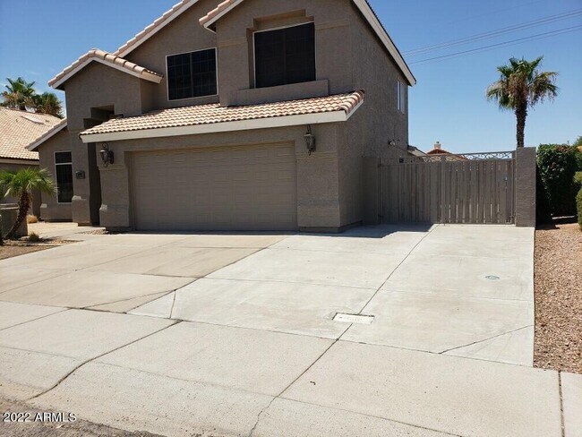 Primary Photo - 15002 S 47th St