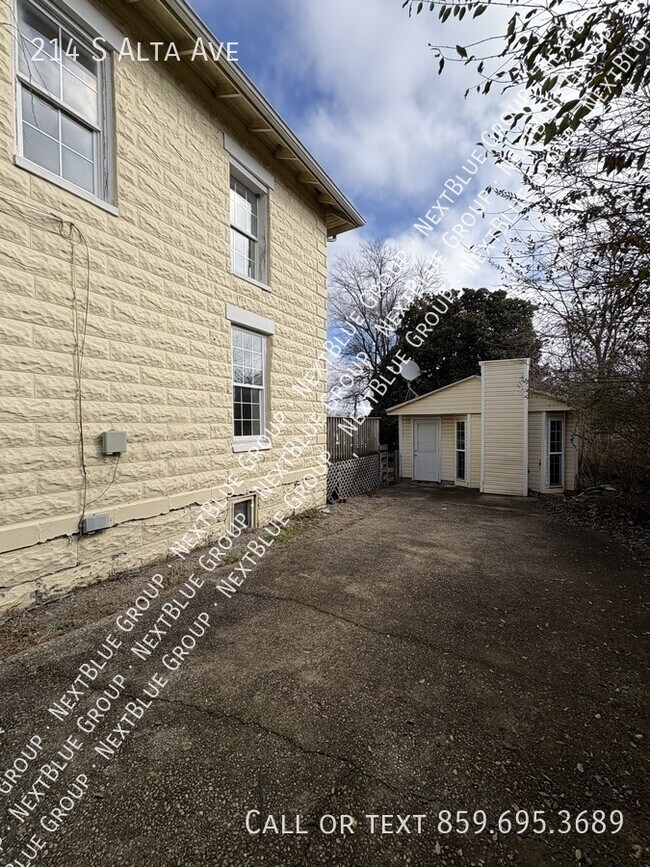 Building Photo - 214 S Alta Ave