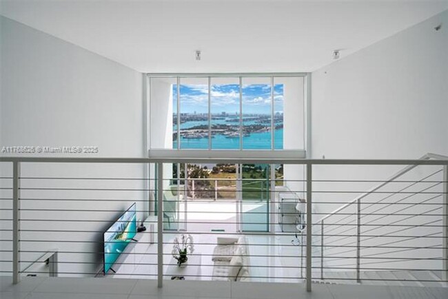 Building Photo - 1040 Biscayne Blvd