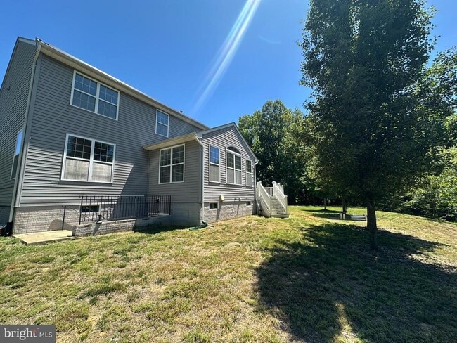 Building Photo - 7045 Sand Cherry Way