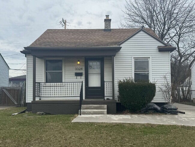 Building Photo - Spacious 3-Bed, 2-Bath Home in Berkley