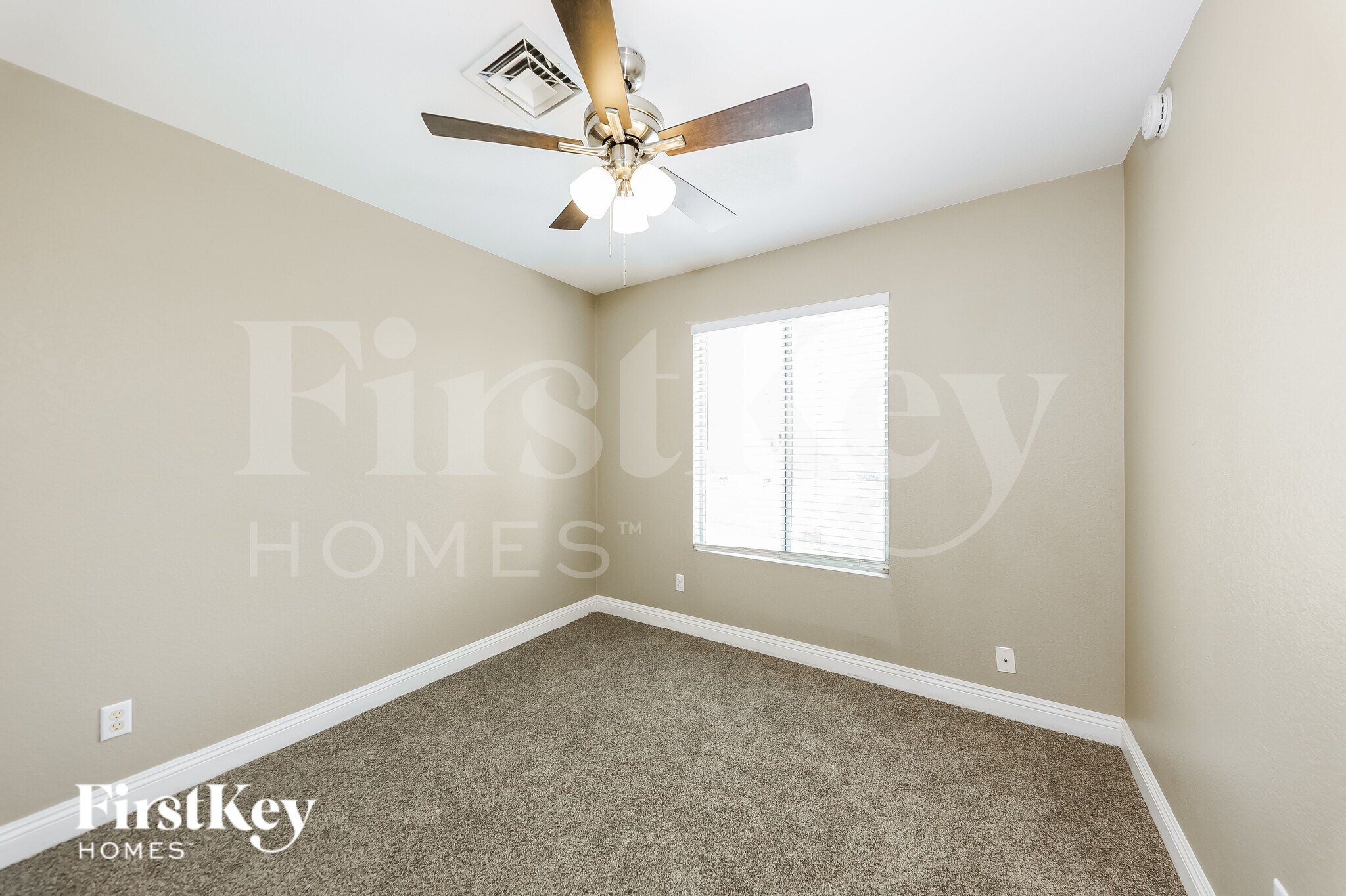 Building Photo - 3622 W Cielo Grande