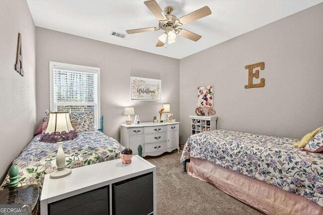 Building Photo - 58 Legend Dr