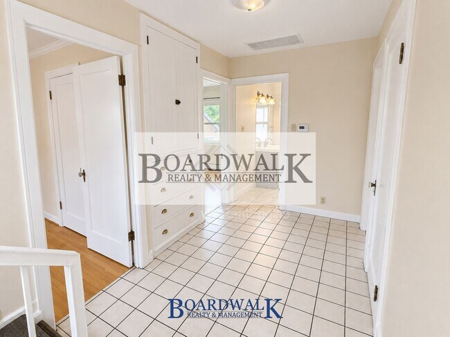Building Photo - 738 S 1300 E