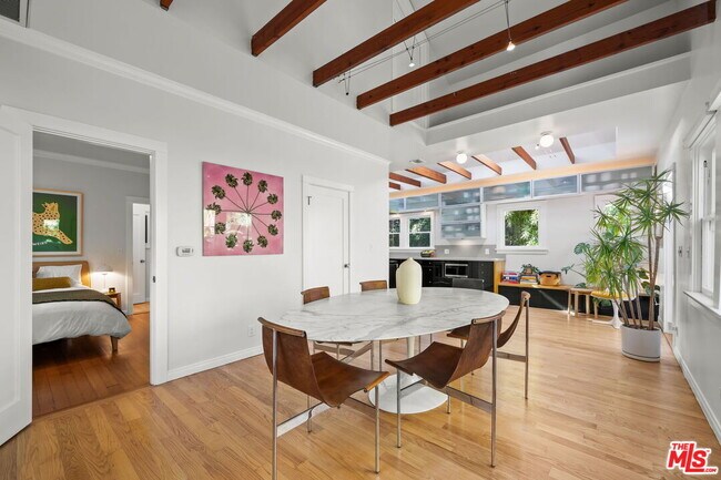 Building Photo - 1510 Electric Ave