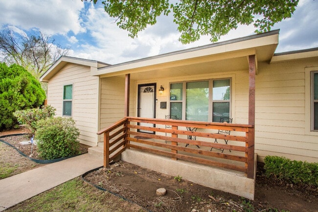 Building Photo - 4407 35th St