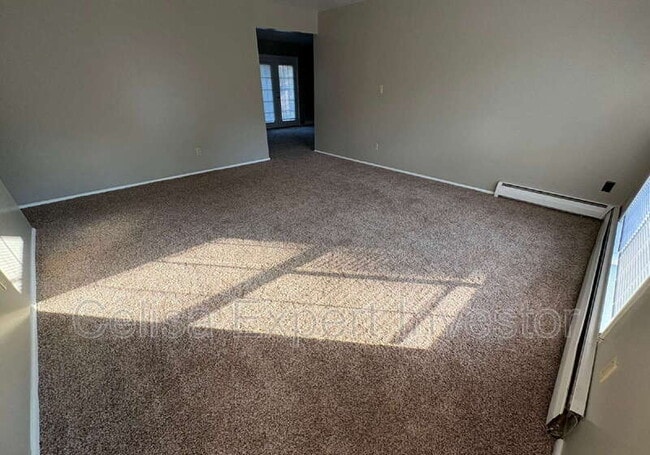 Building Photo - 4611 Dutchess Ln