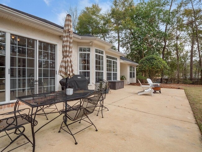 Building Photo - 4012 Kilmartin Dr