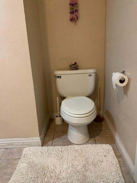 Building Photo - 23465 Via Ronda