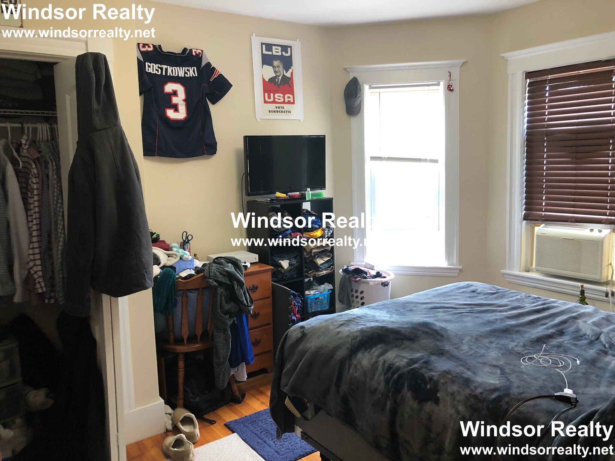 Building Photo - 102 Morrison Ave