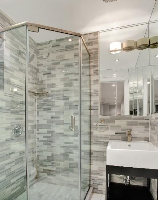 Building Photo - 436 W 52nd St