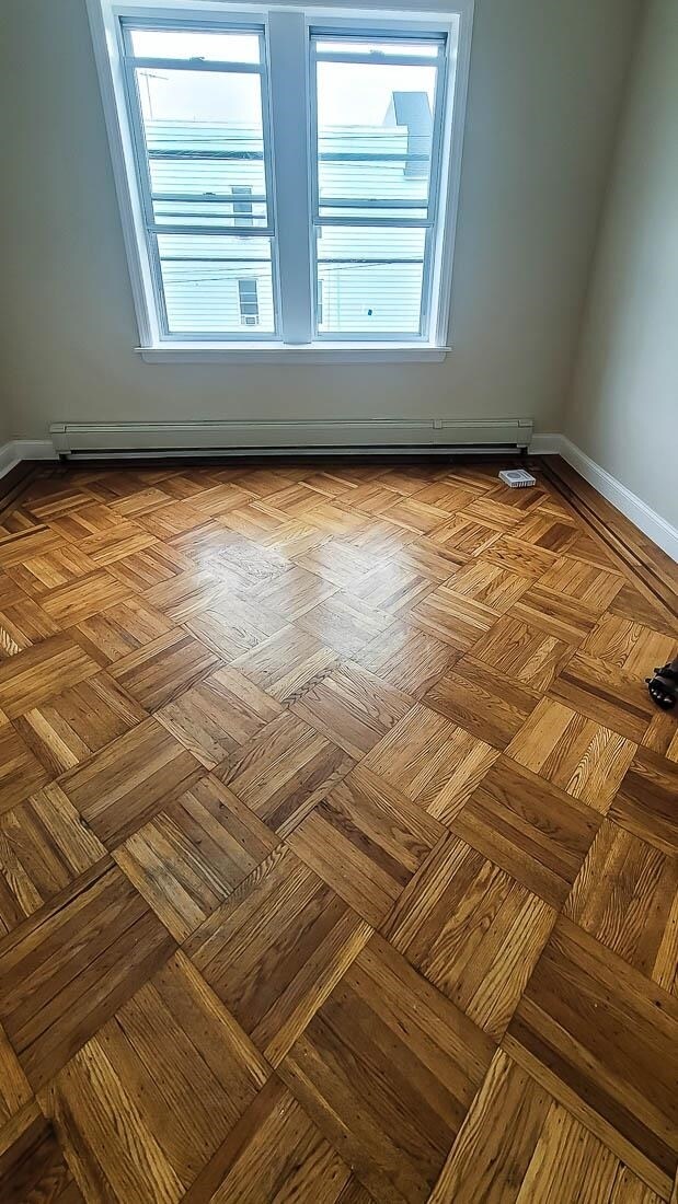 Building Photo - 127 Mallory Ave