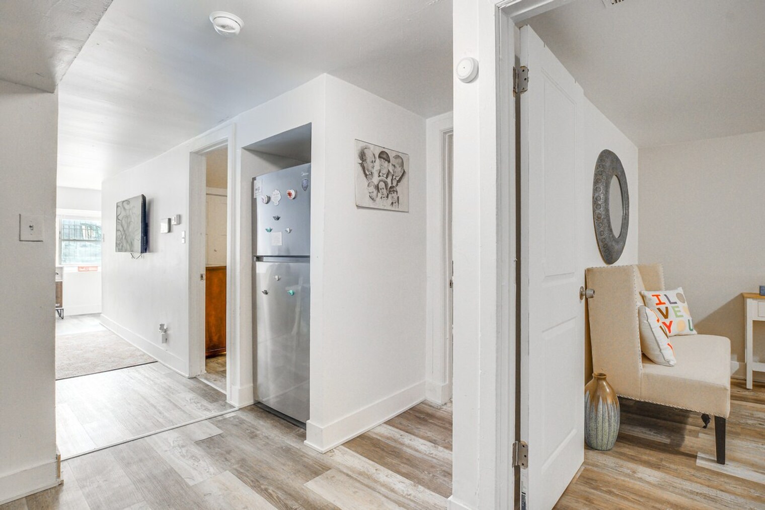 Building Photo - 6455 S Eberhart Ave