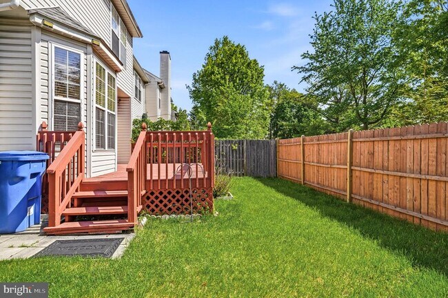 Building Photo - 445 Tuvira Ln