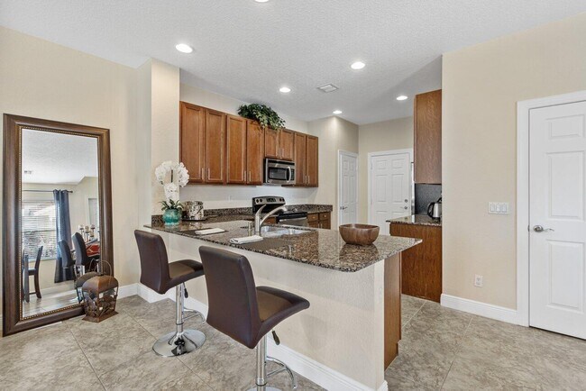Building Photo - 5009 Dulce Ct