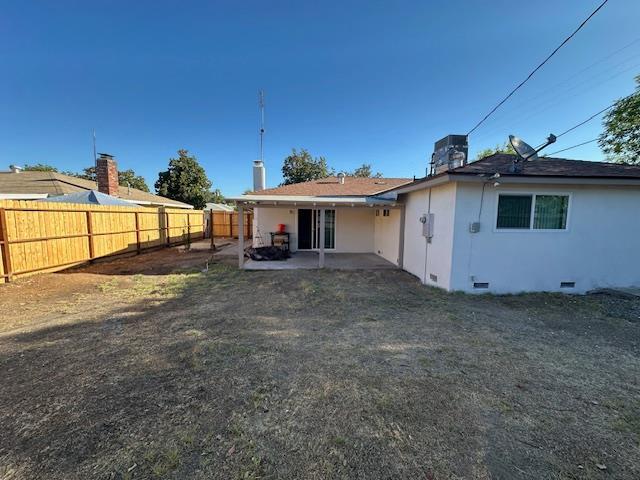 Building Photo - 4772 E Donner Ave