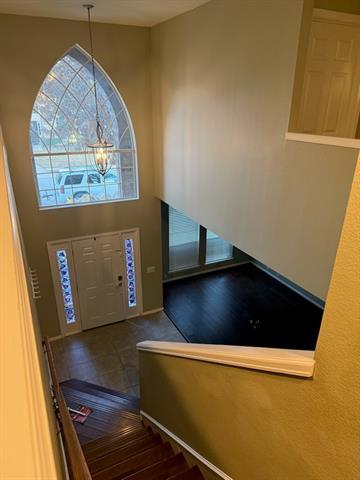 Building Photo - 2828 Cedar Ridge Ln