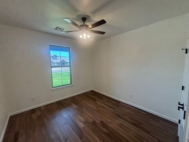 Building Photo - Wonderful 4 Bed 2 Bath Home in Norman