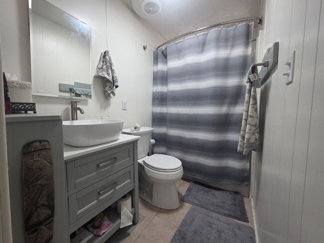 Building Photo - Charming Furnished 3-Bedroom Home in Willow Valley – Short-Term Rental!