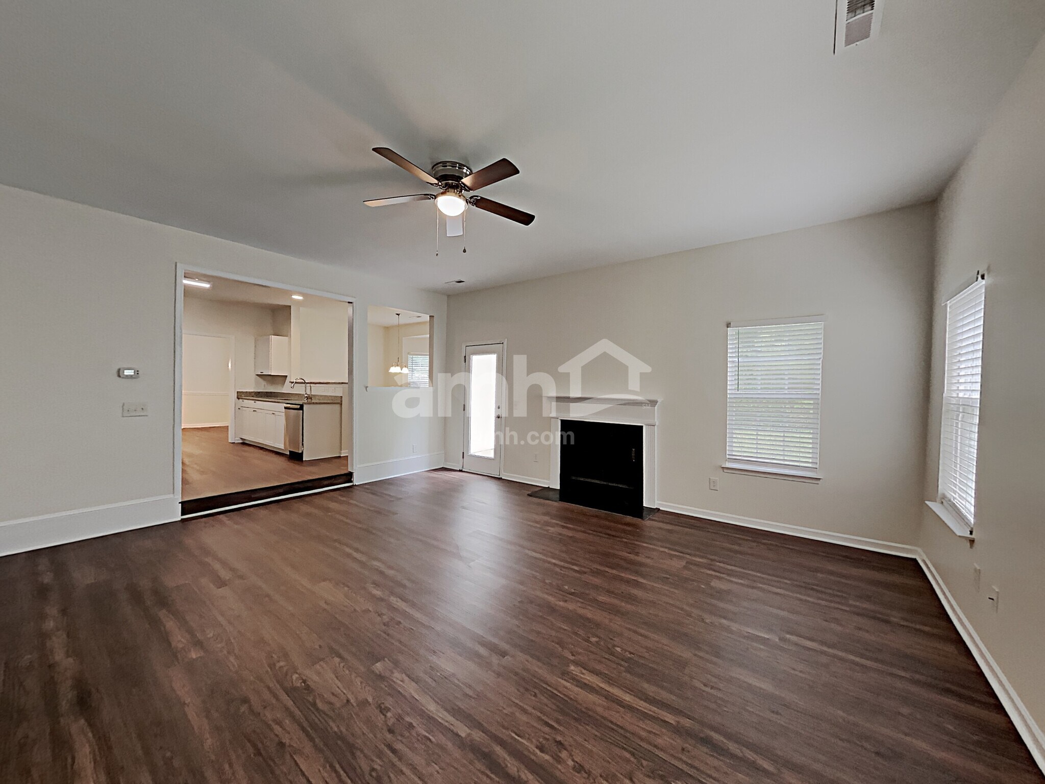Building Photo - 3103 Hendricks Chapel Ln
