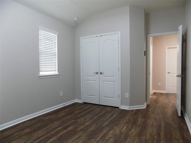 Building Photo - 3702 Aubergine Springs Ln