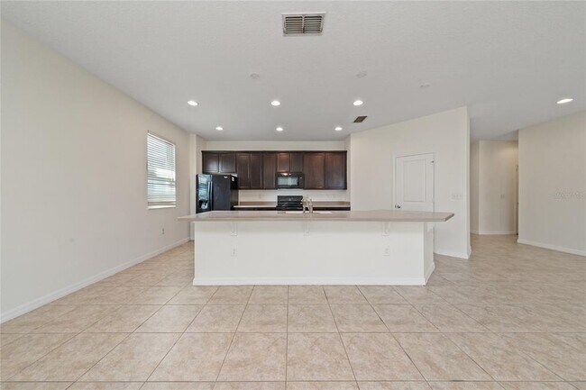 Building Photo - 931 Costa Mesa Ln