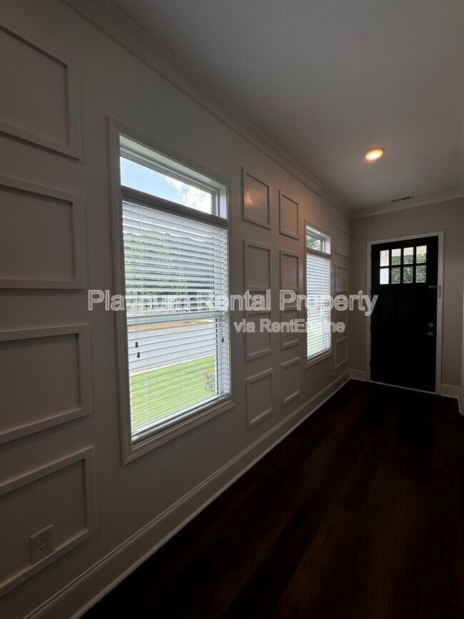 Building Photo - 2087 Abode Wy