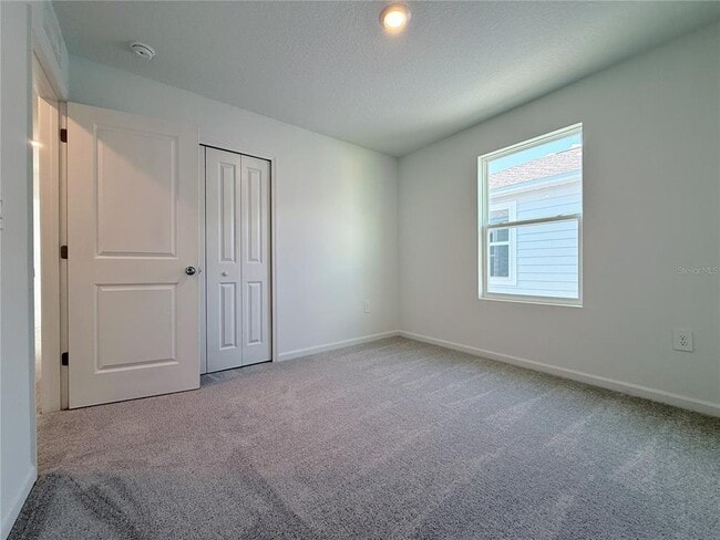 Building Photo - 2740 Lookout Rdg Rd