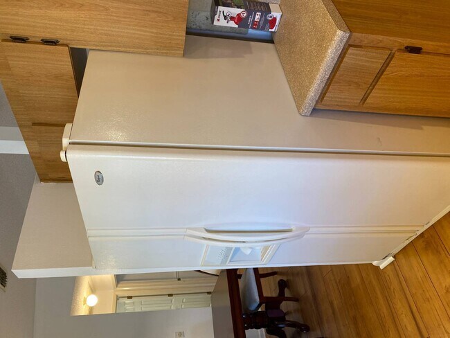 Building Photo - 5344 Elwood Rd