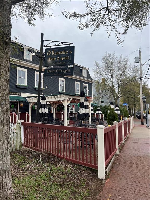 Building Photo - 23 Peck Ln