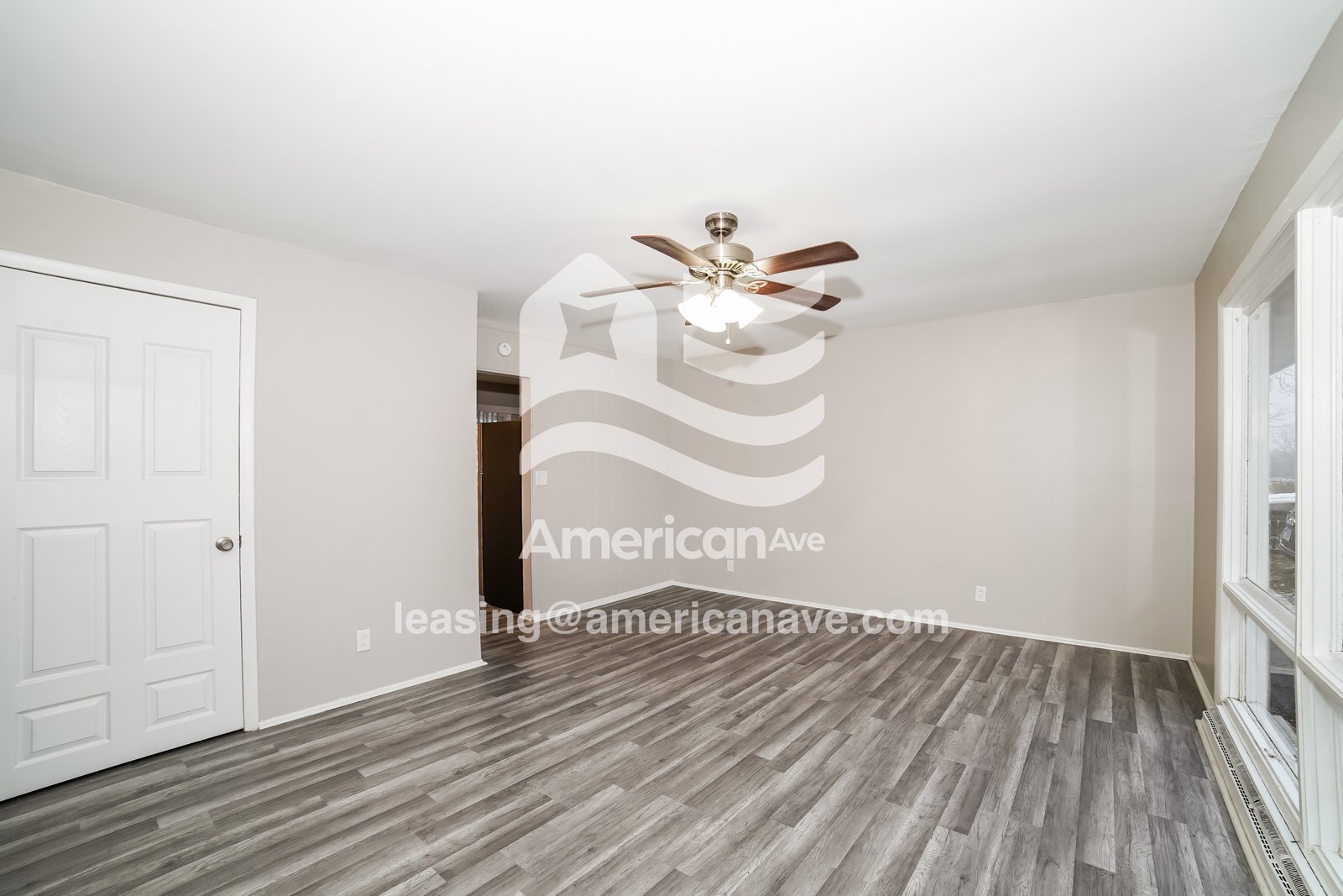 Building Photo - 2647 W Nebraska Ave