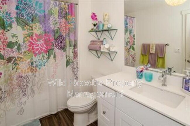 Building Photo - 4003 Prosser St