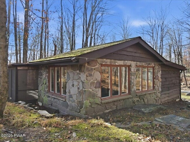 Building Photo - 50 Bear Rock Rd