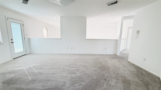 Building Photo - 4601 Country Club View