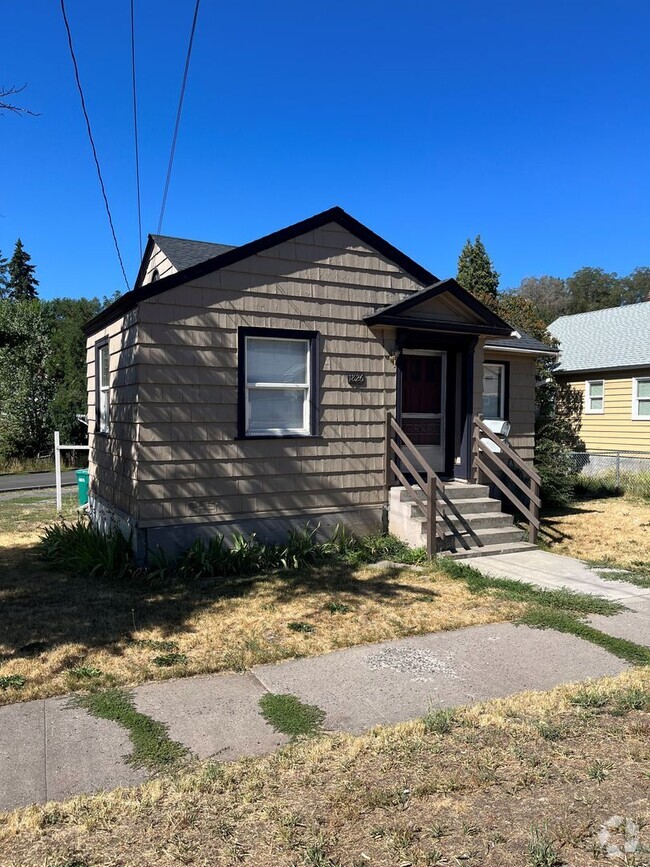 Building Photo - Bradshaw-PM-023-0209