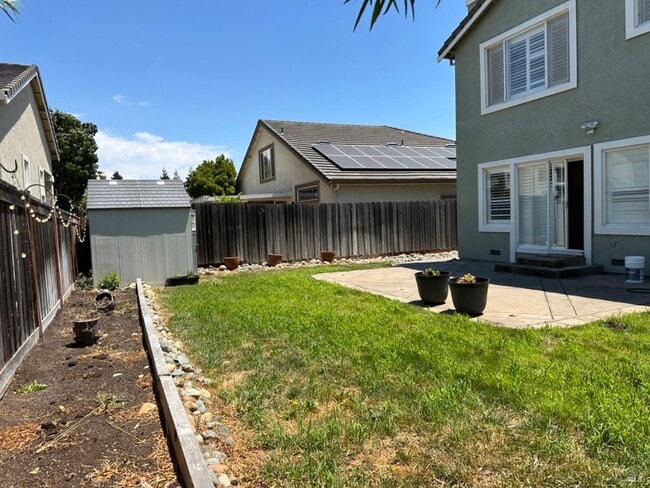 Building Photo - 622 Stonehenge Dr
